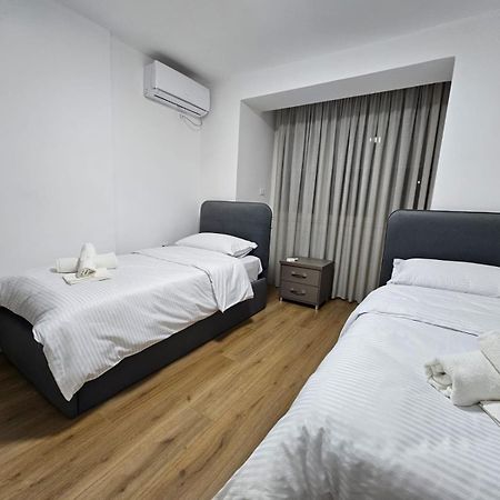 Elois Luxury Apartment Tiranë Eksteriør bilde