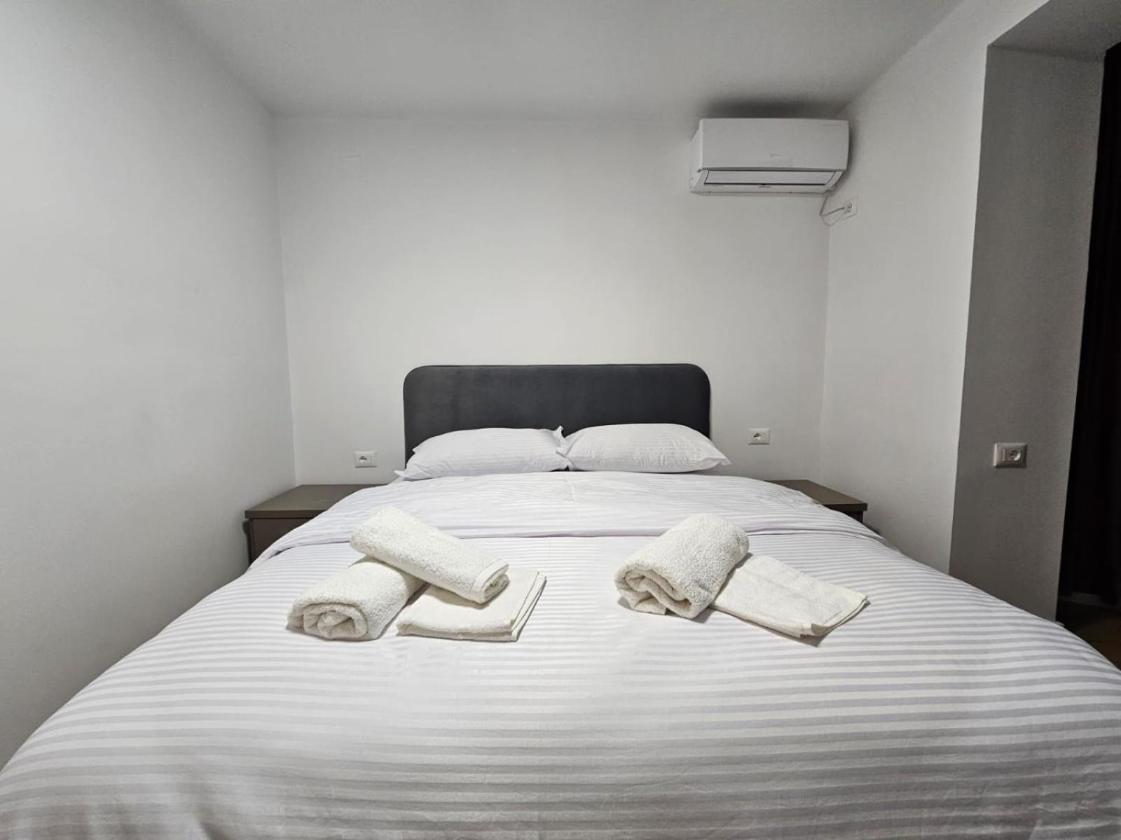Elois Luxury Apartment Tiranë Eksteriør bilde